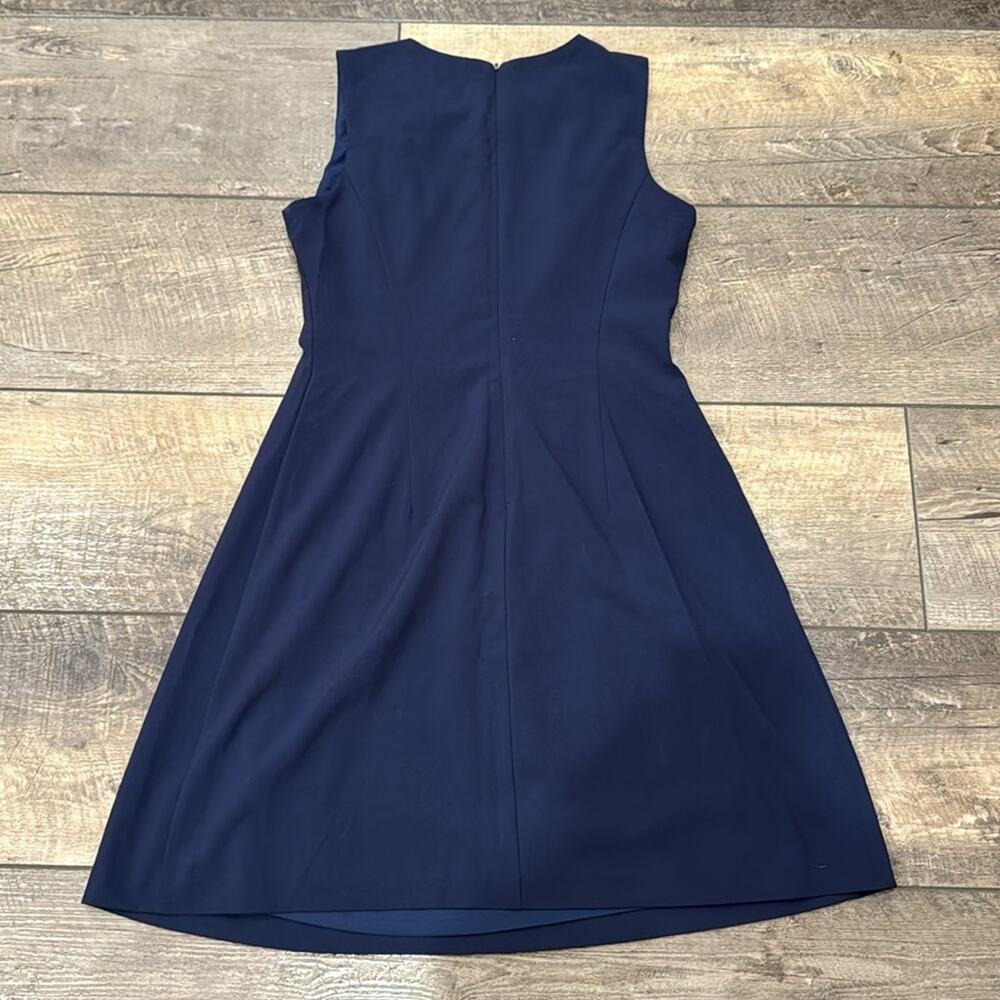 Eliza J Women's Pearl Neckline Sleeveless Shift Dress Dark Navy Size 10 - Picture 2 of 10